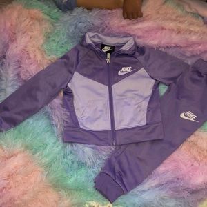 Nike sweatsuit
